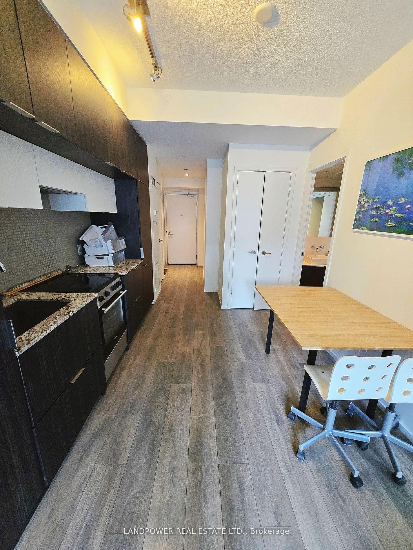159 Dundas Street Unit 2302 photo 1