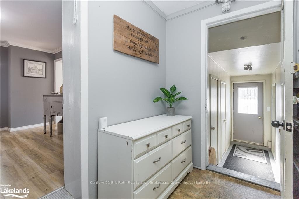 61 O'BRIEN Street photo 29