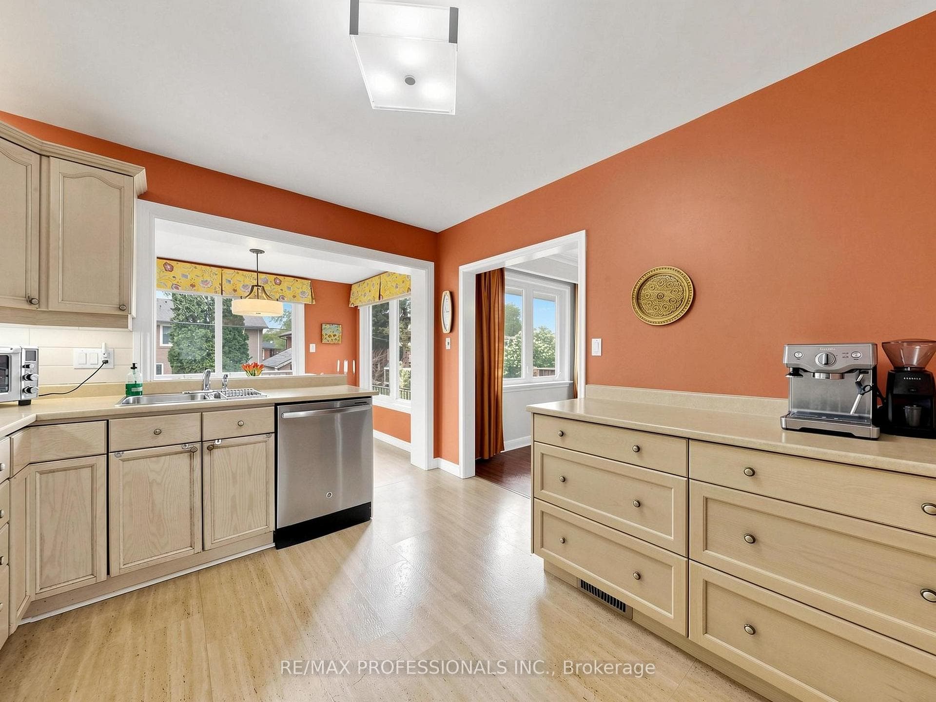 24 Breadner Drive photo 11