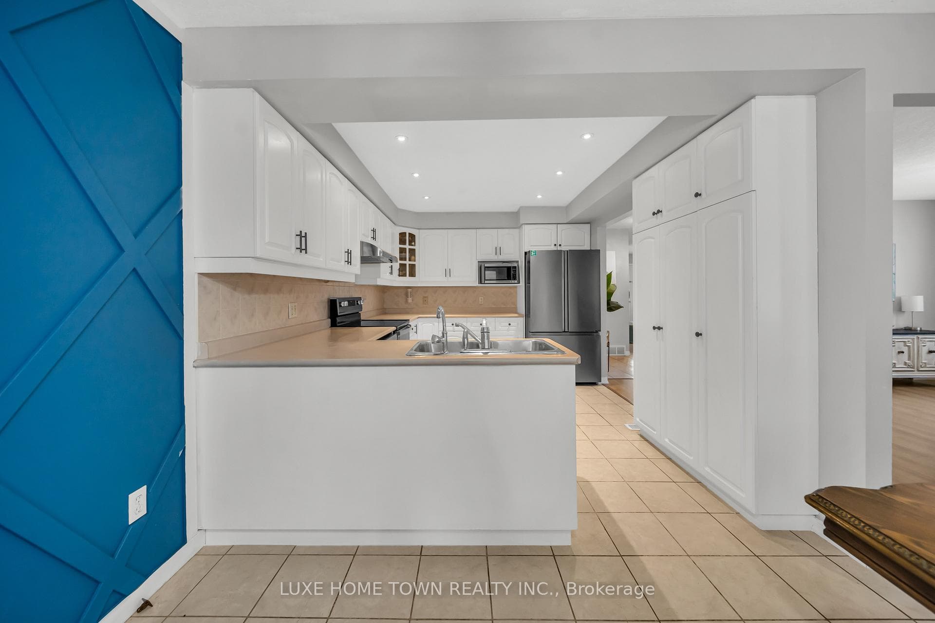 27 Fraserwood Court photo 24