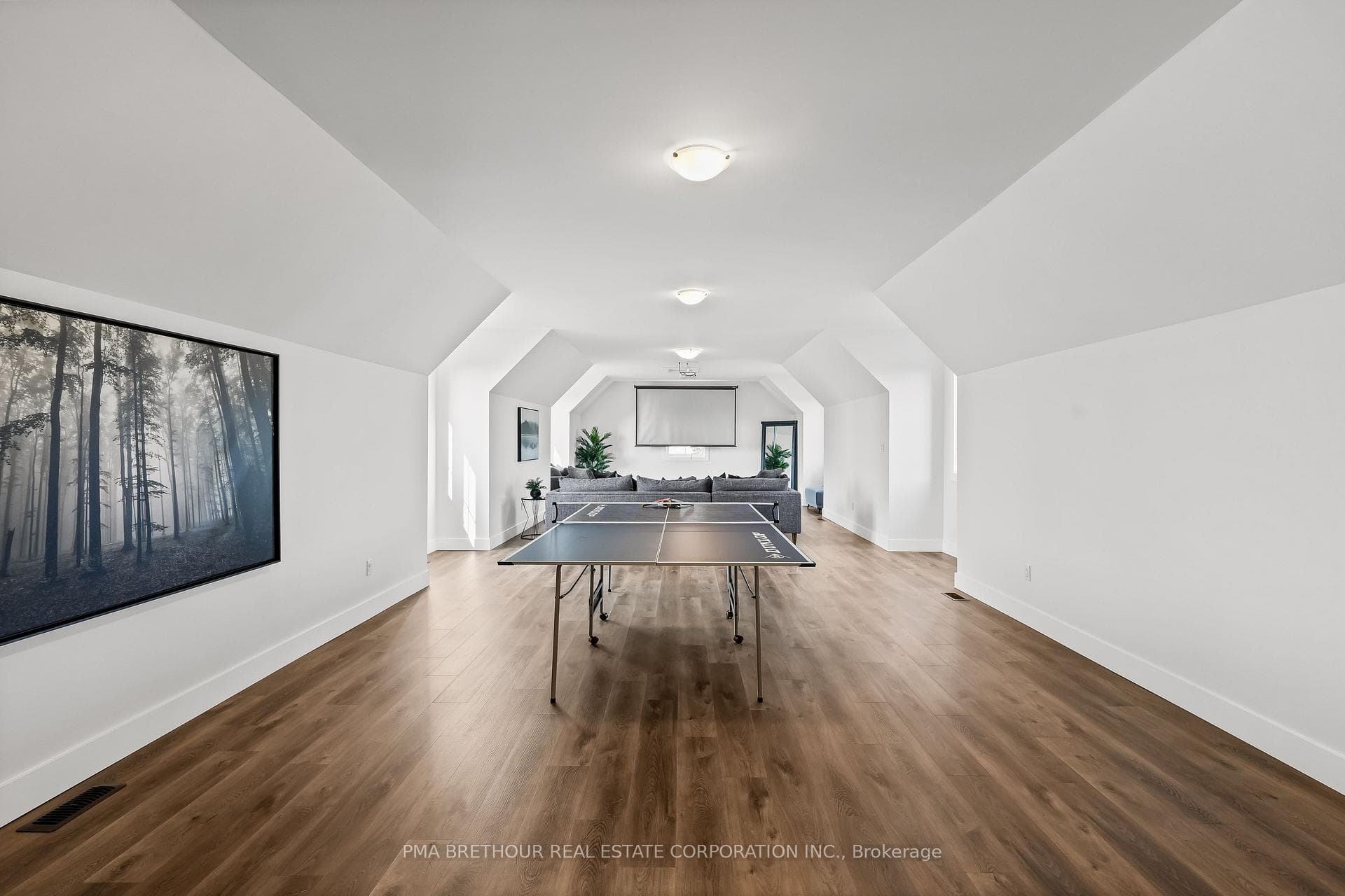 48 Pleasant View Crescent photo 13