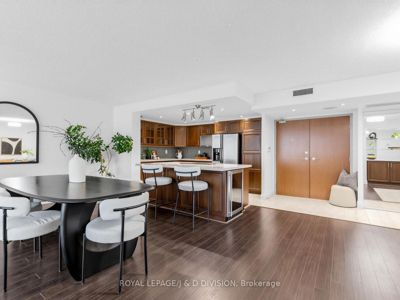 71 Charles Street Unit 304 photo 8