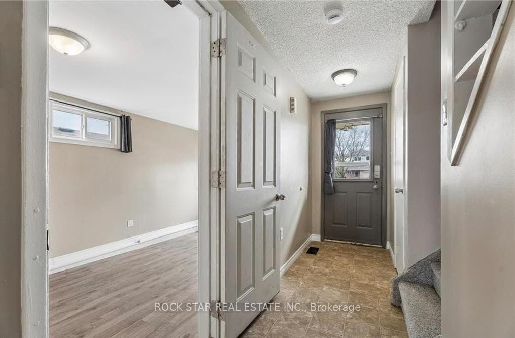 62 Corbett Drive photo 2