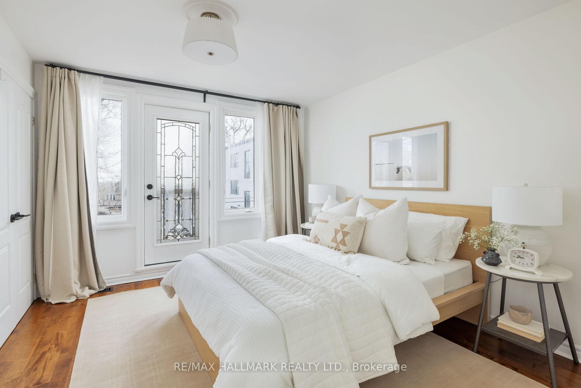 39 Burgess Avenue photo 19
