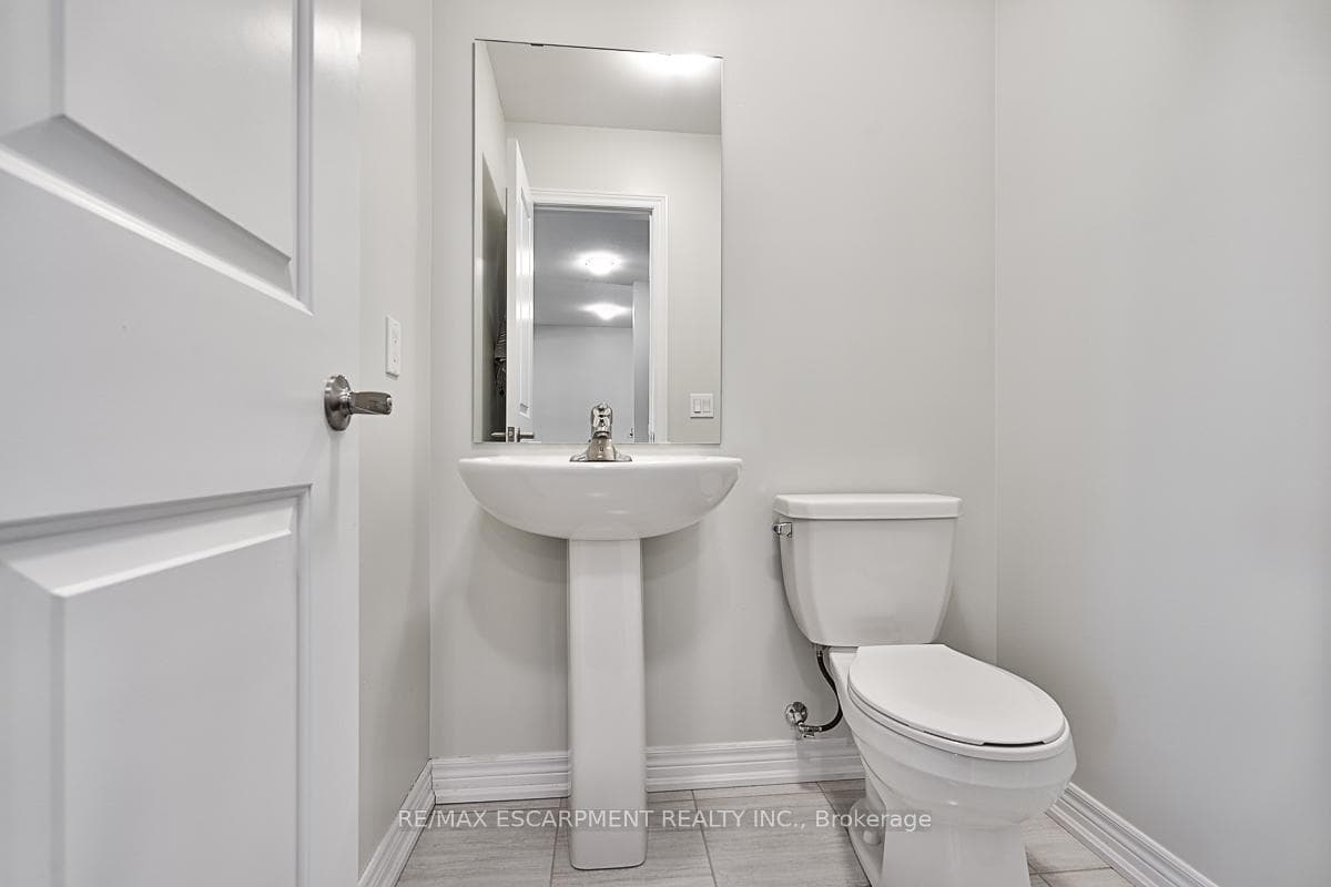 318 Humphrey Street photo 18