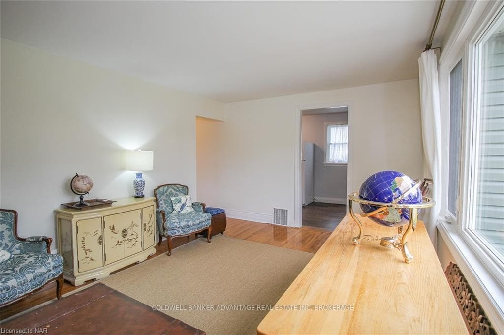 188 GADSBY Avenue photo 7