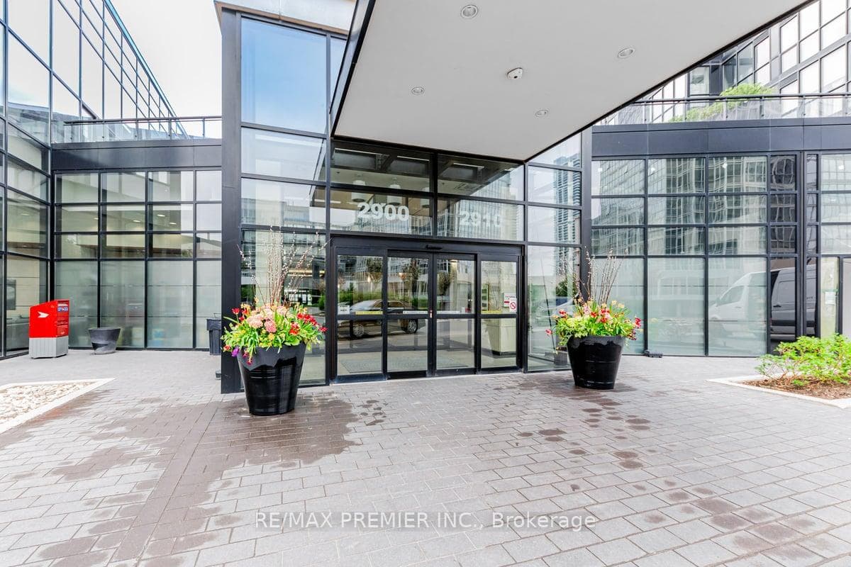 2900 Highway 7 Road Unit 1106 photo 3