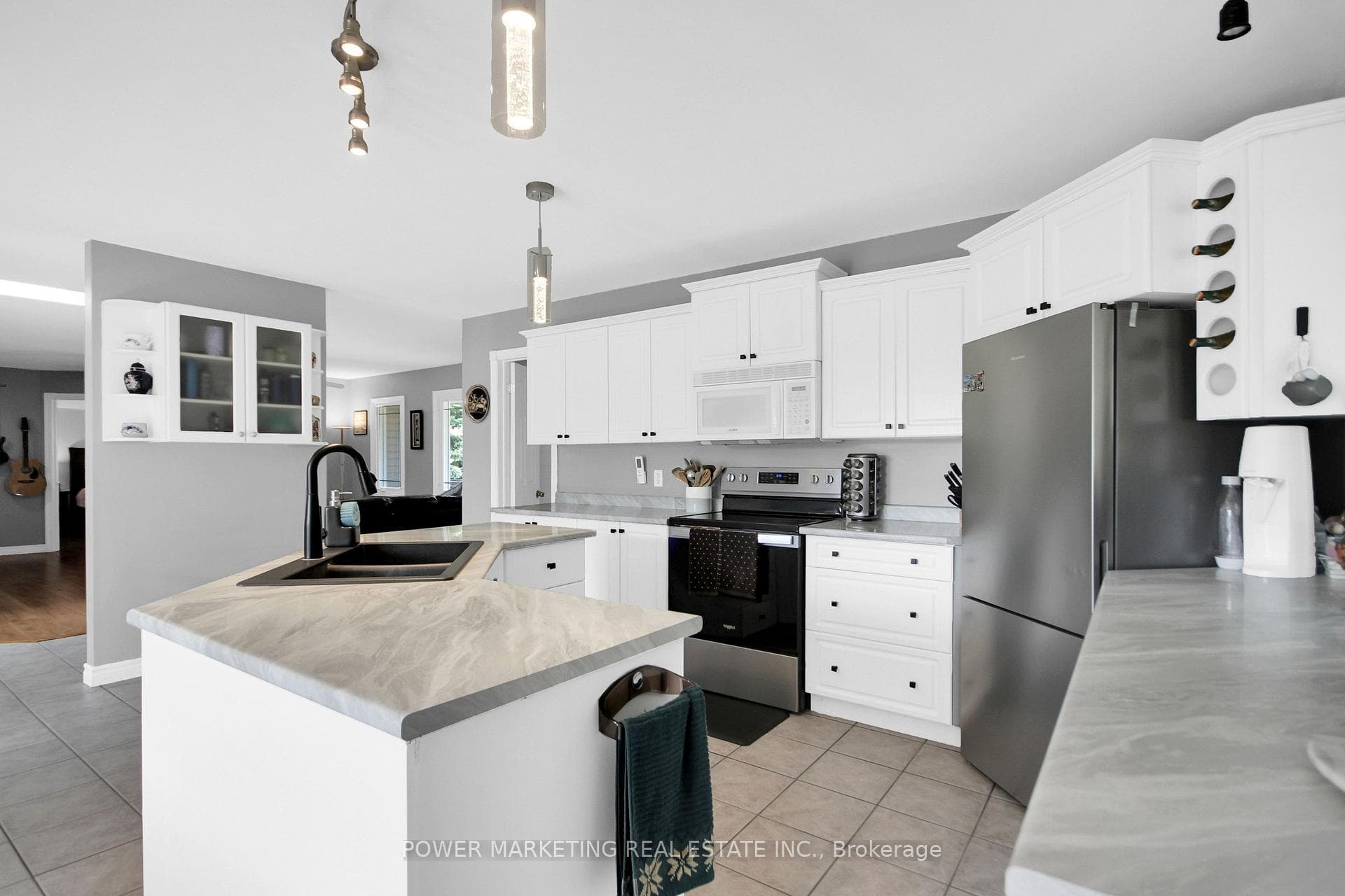 1441 STAGECOACH Road photo 16