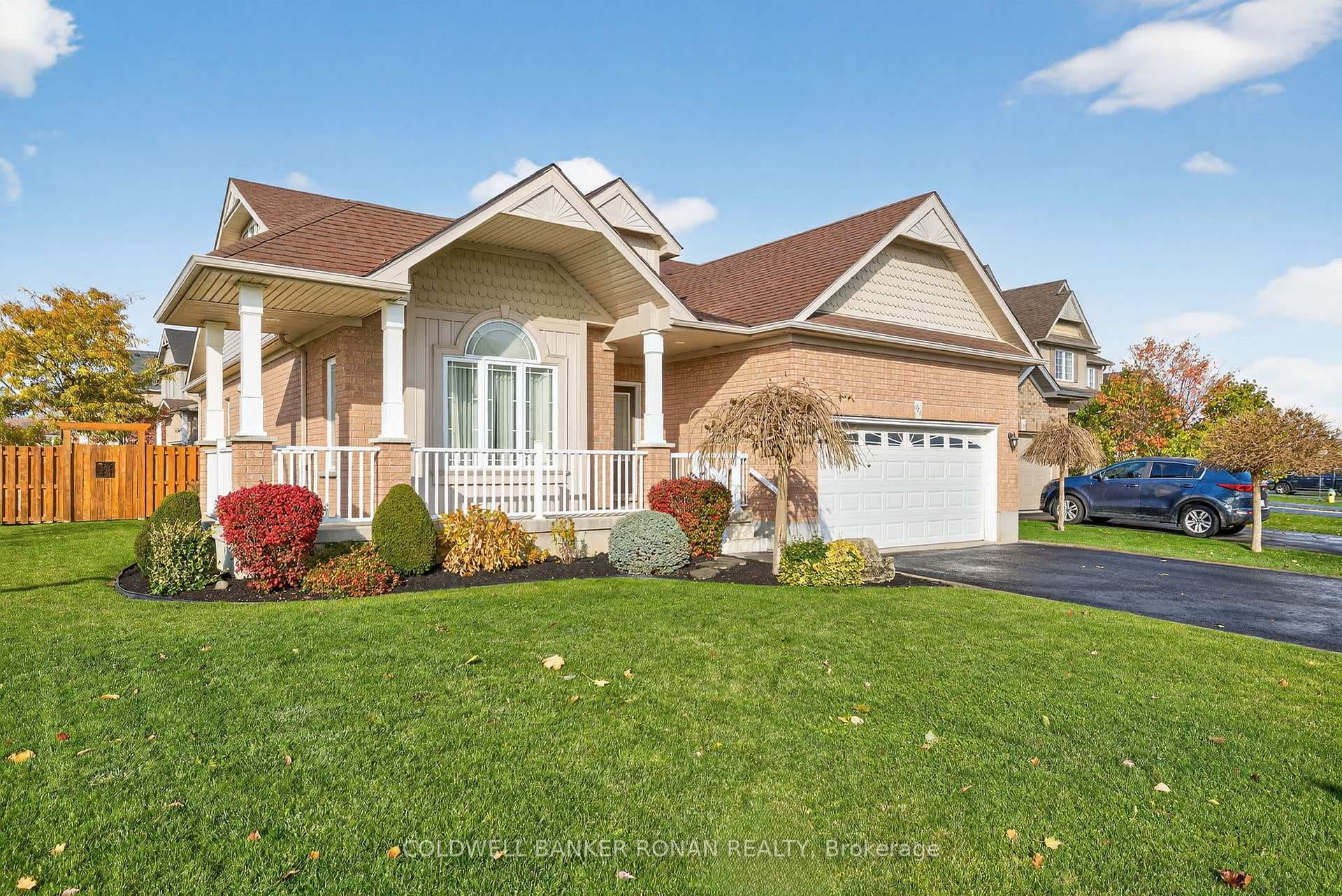 121 Gray Avenue photo 2