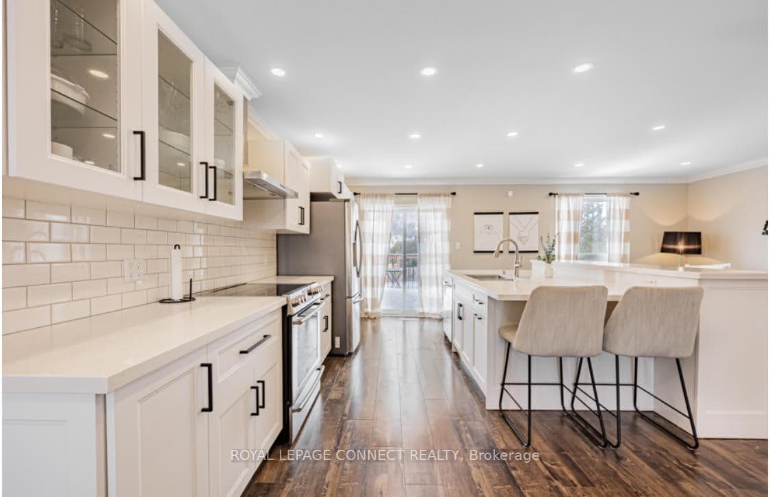 44 Fenwick Avenue photo 6