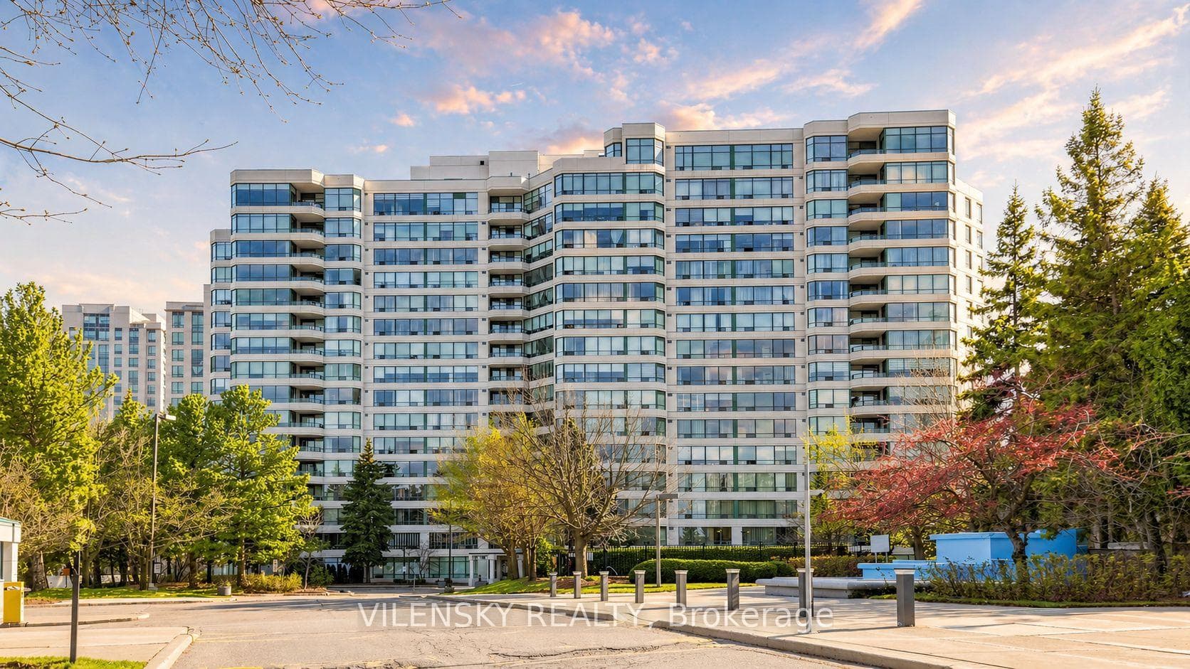 110 Promenade Circle Unit 1402 photo 1