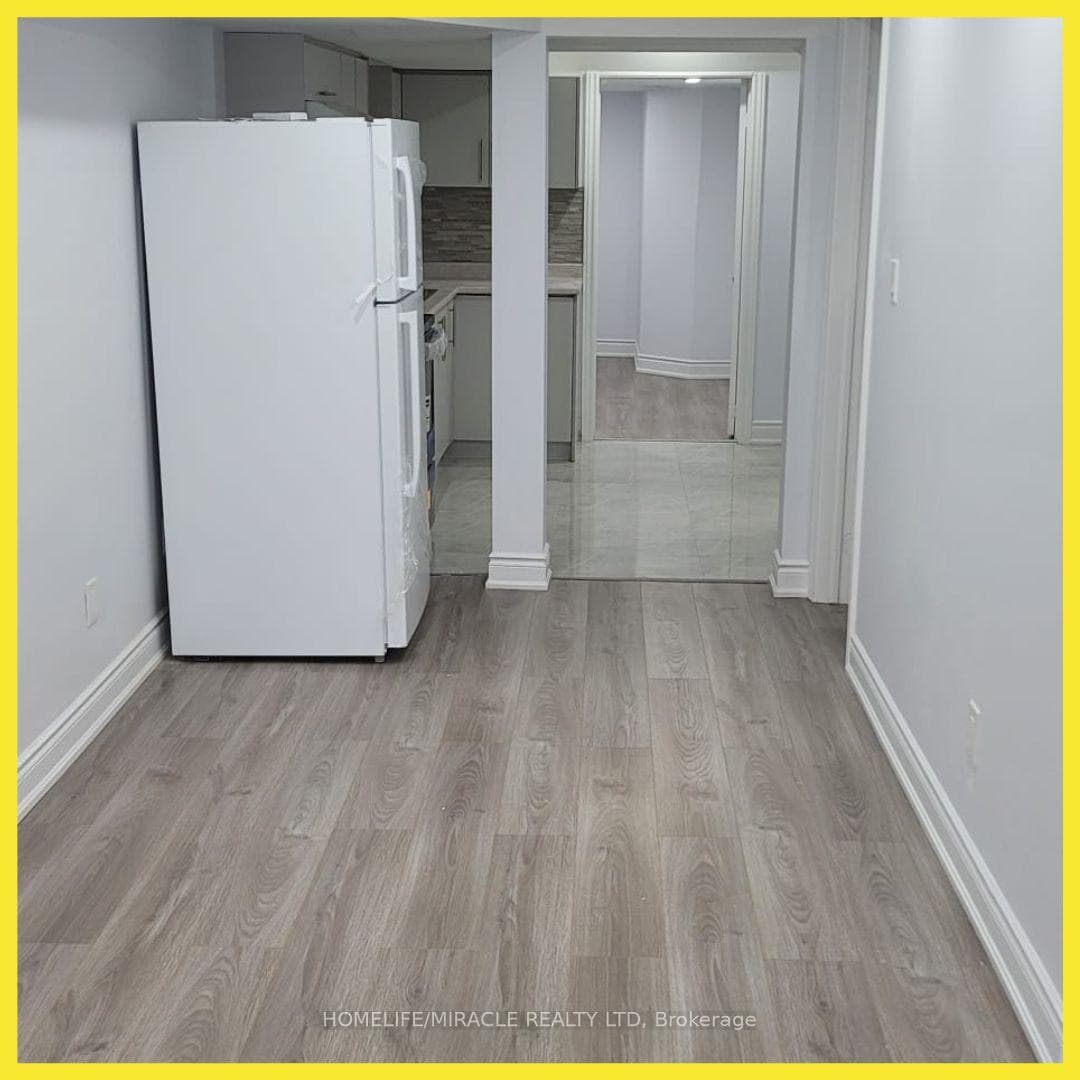67 Herdwick Street Unit Lower photo 3