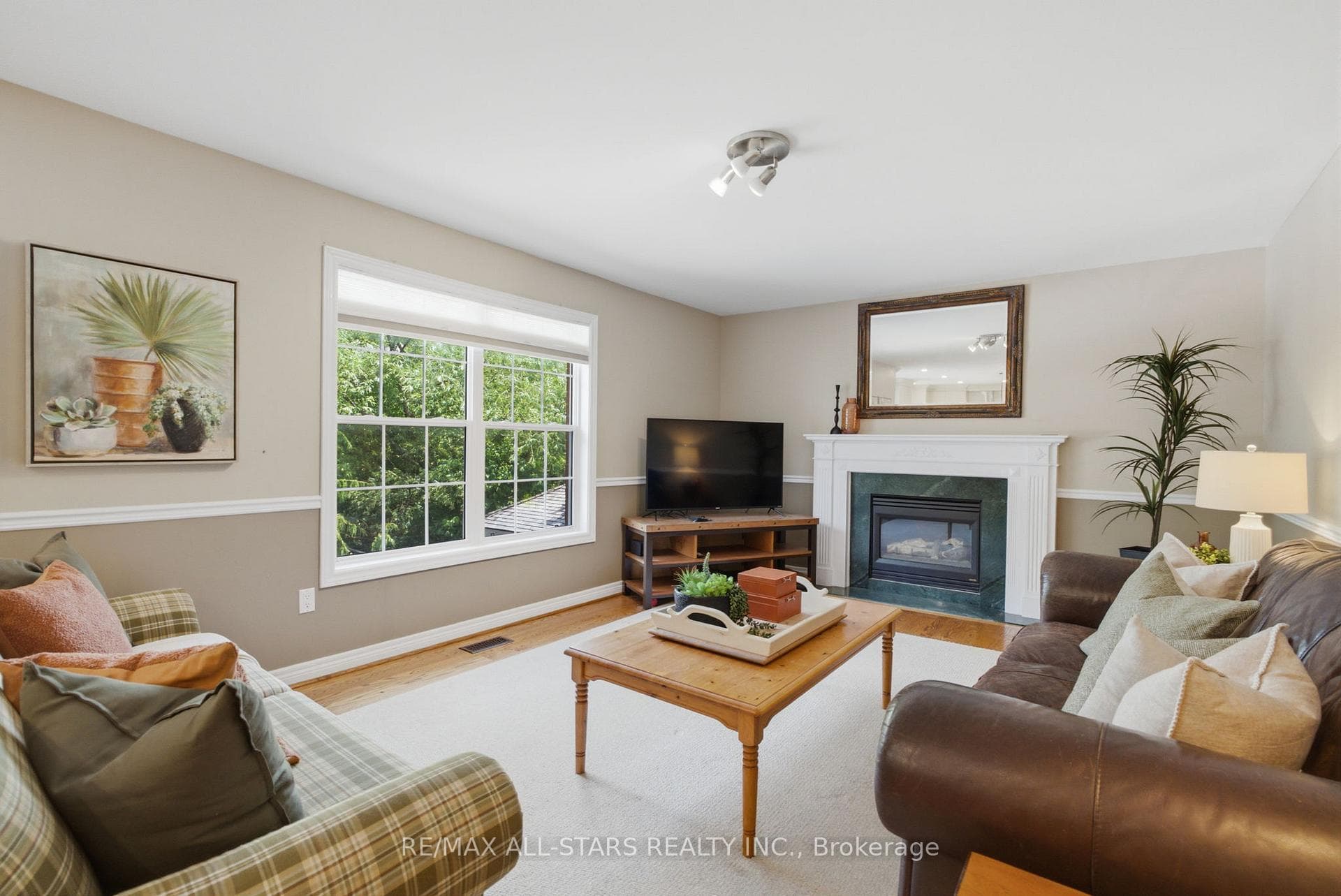 38 Galloway Crescent photo 11