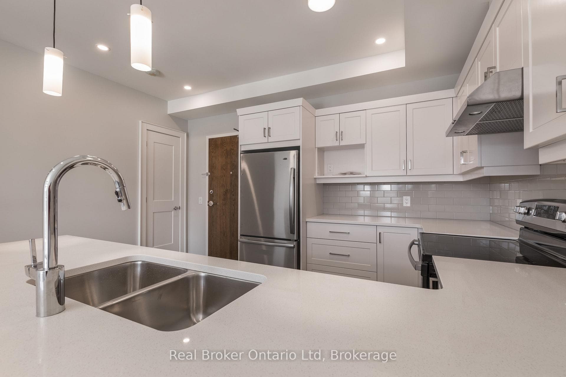 1723 8th Avenue Unit 104 photo 12