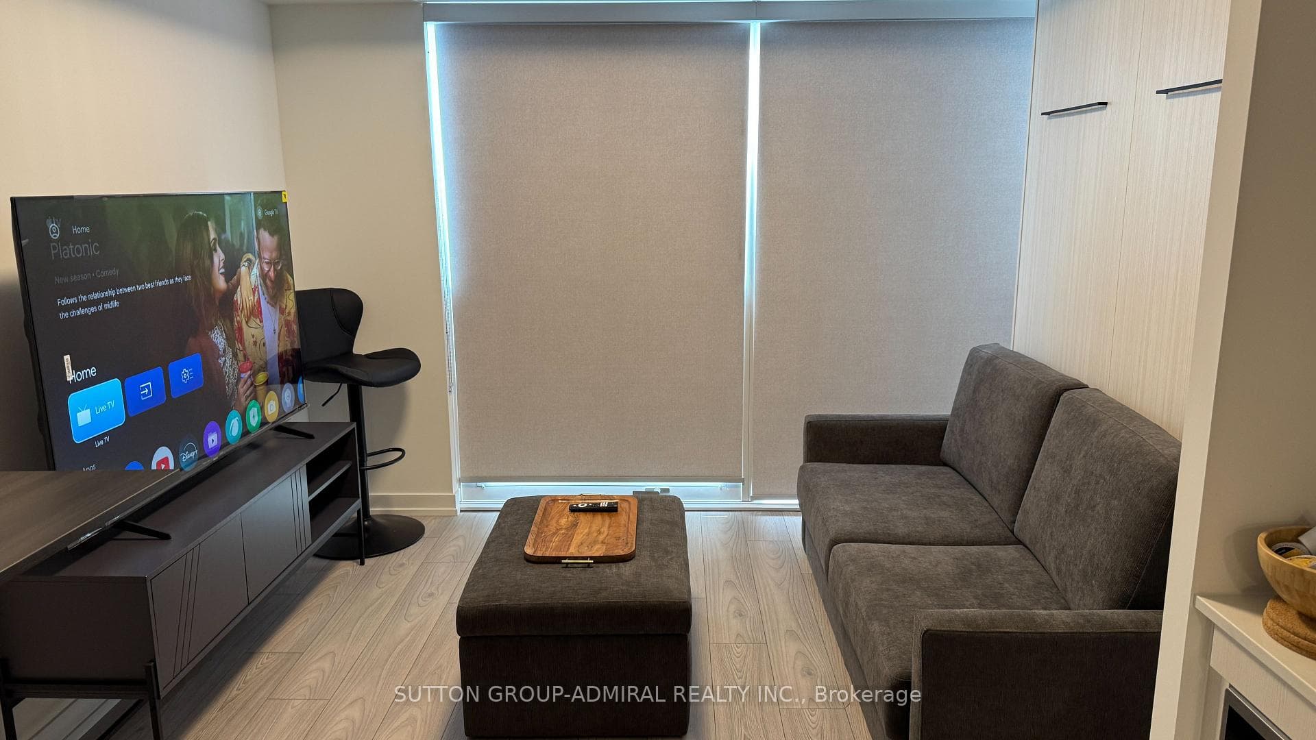 82 Dalhousie Street Unit 3711 photo 3