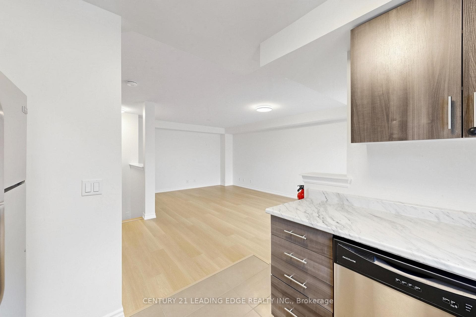 61 Far North Court photo 18