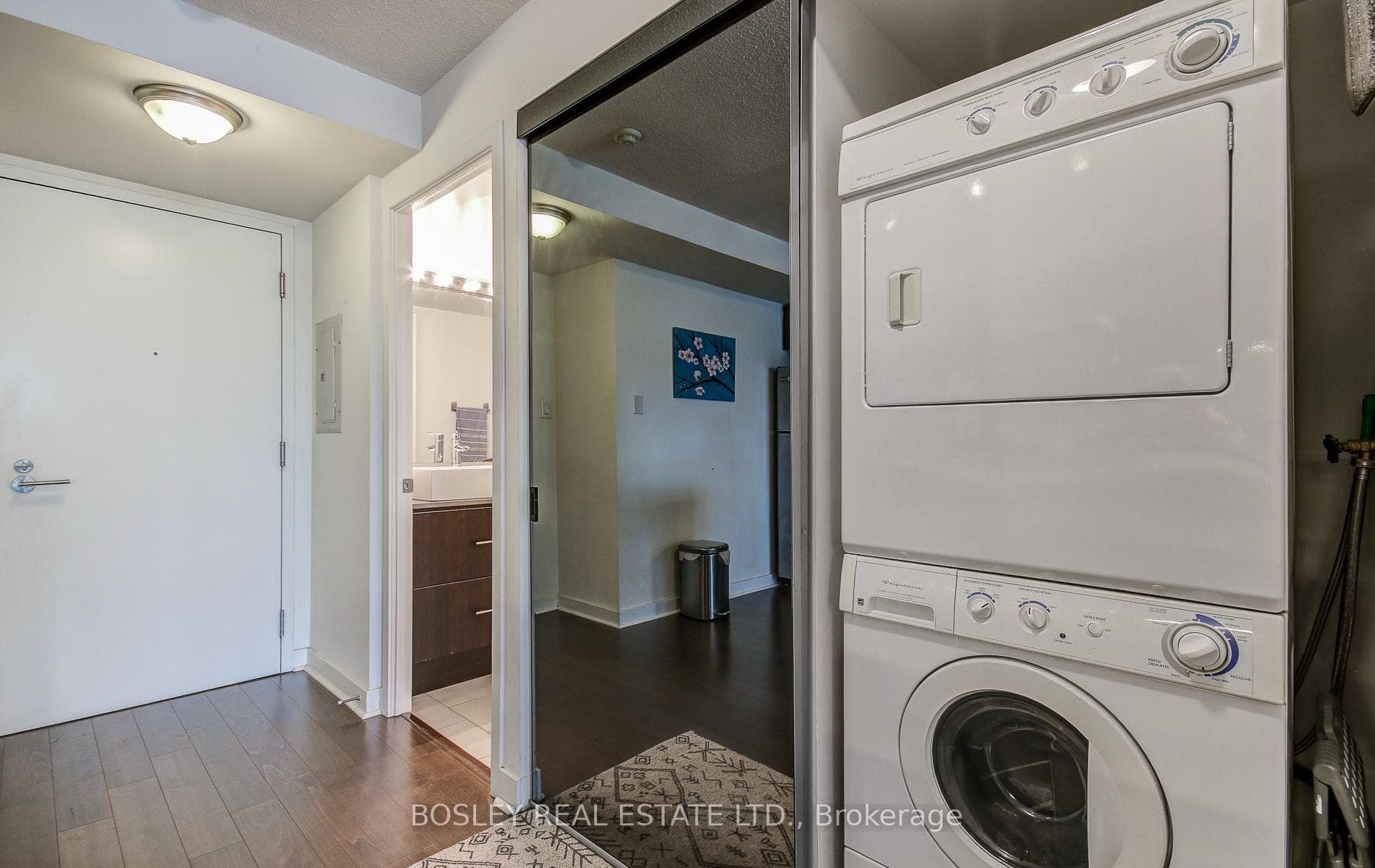 1171 Queen Street Unit 412 photo 31