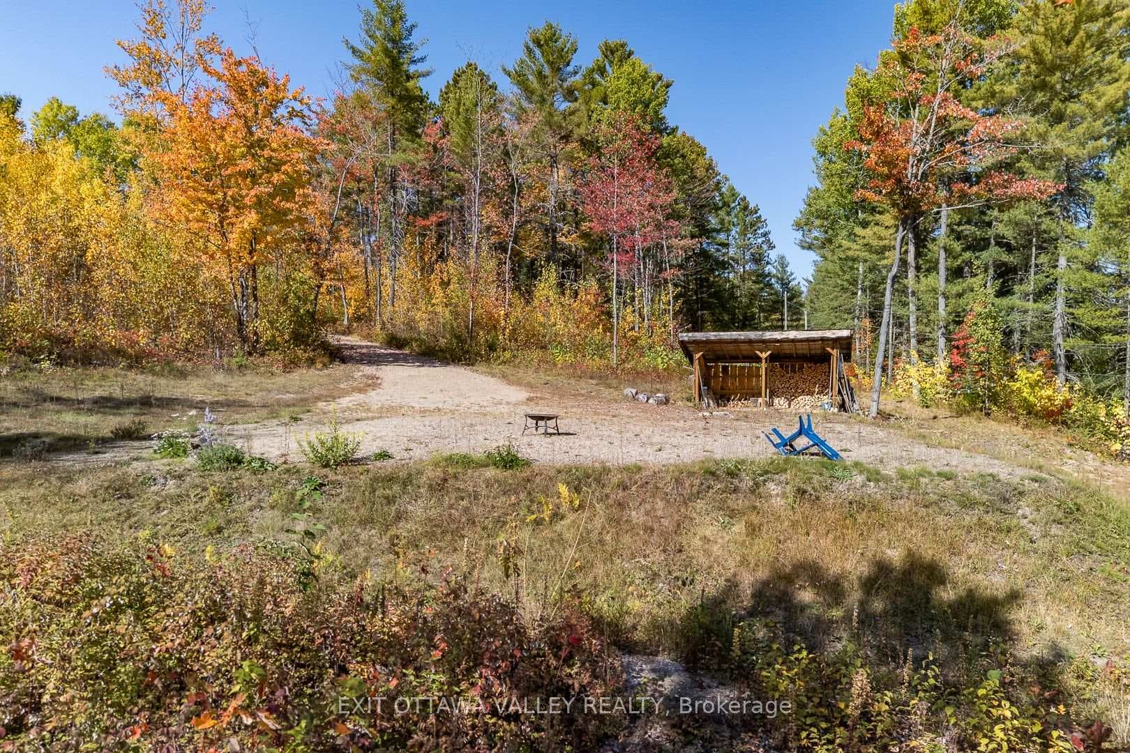 274 McAnulty Road photo 12