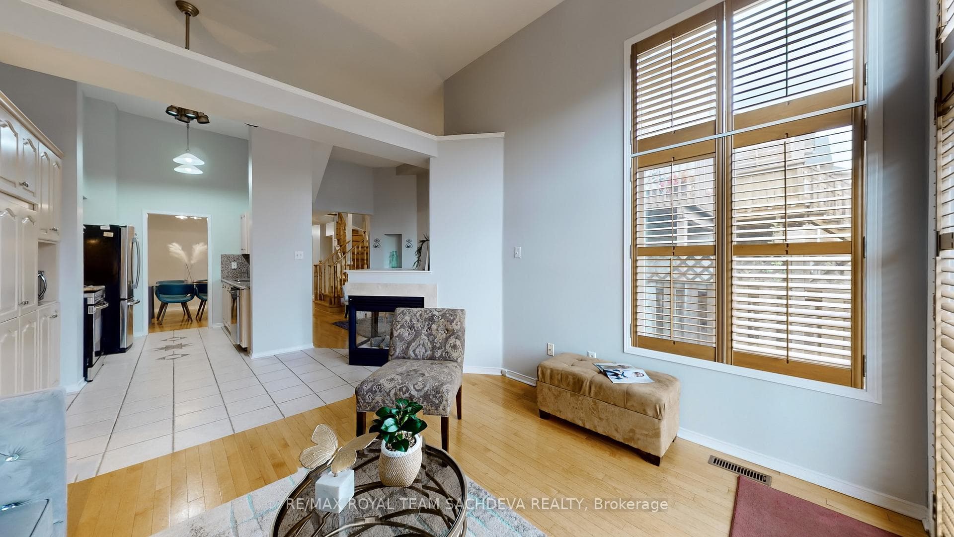 51 Queensway Drive photo 12