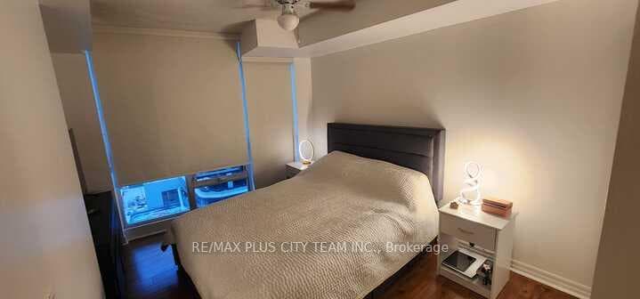 16 Yonge Street Unit 1606 photo 7