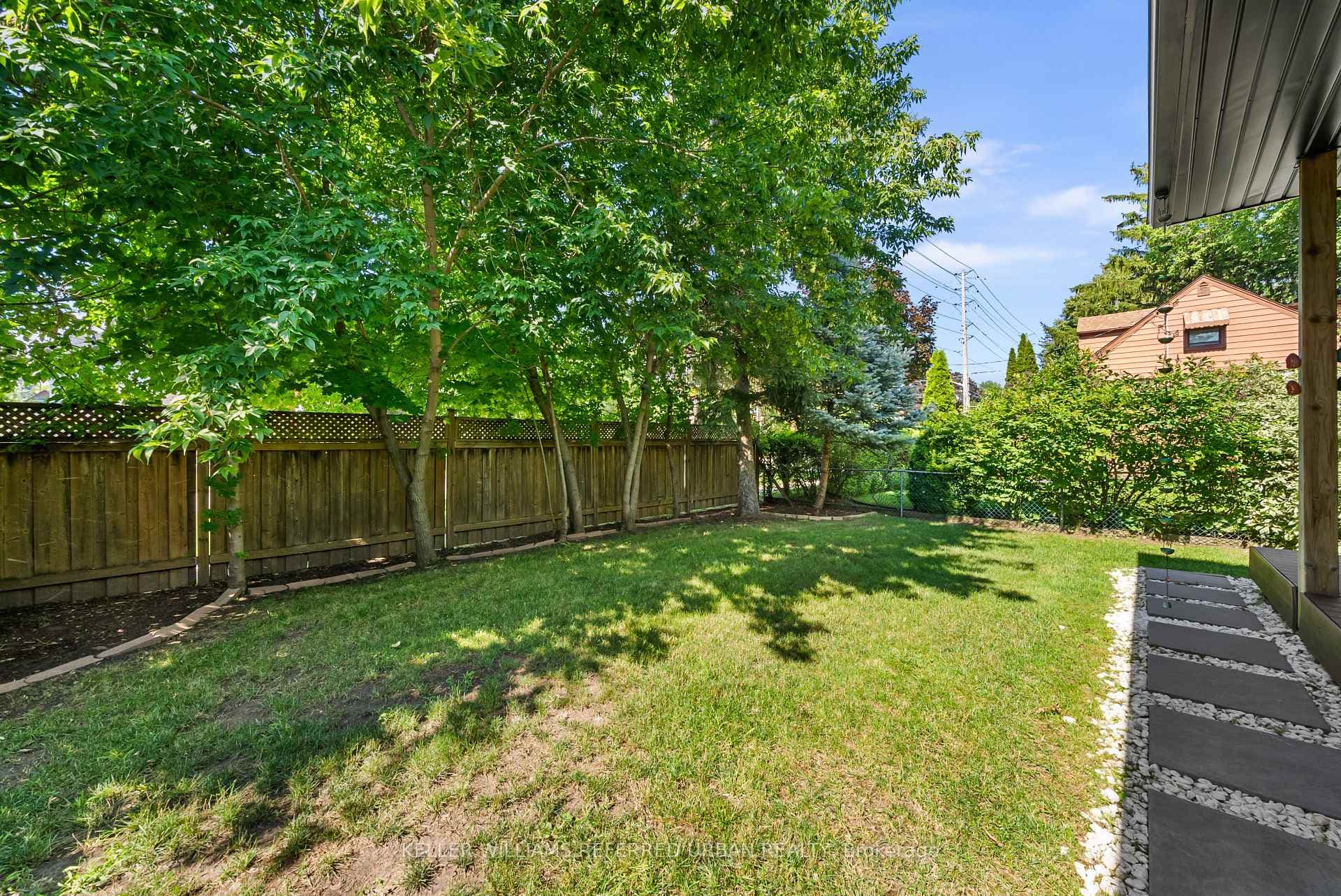 115 Bonnyview Drive photo 45
