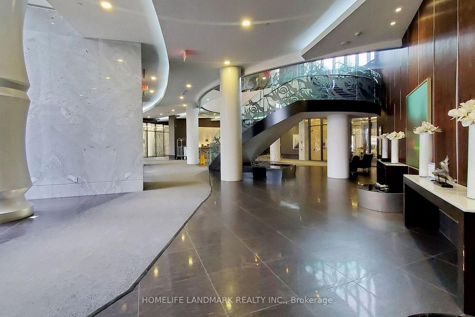 5168 Yonge Street Unit 2009 photo 5