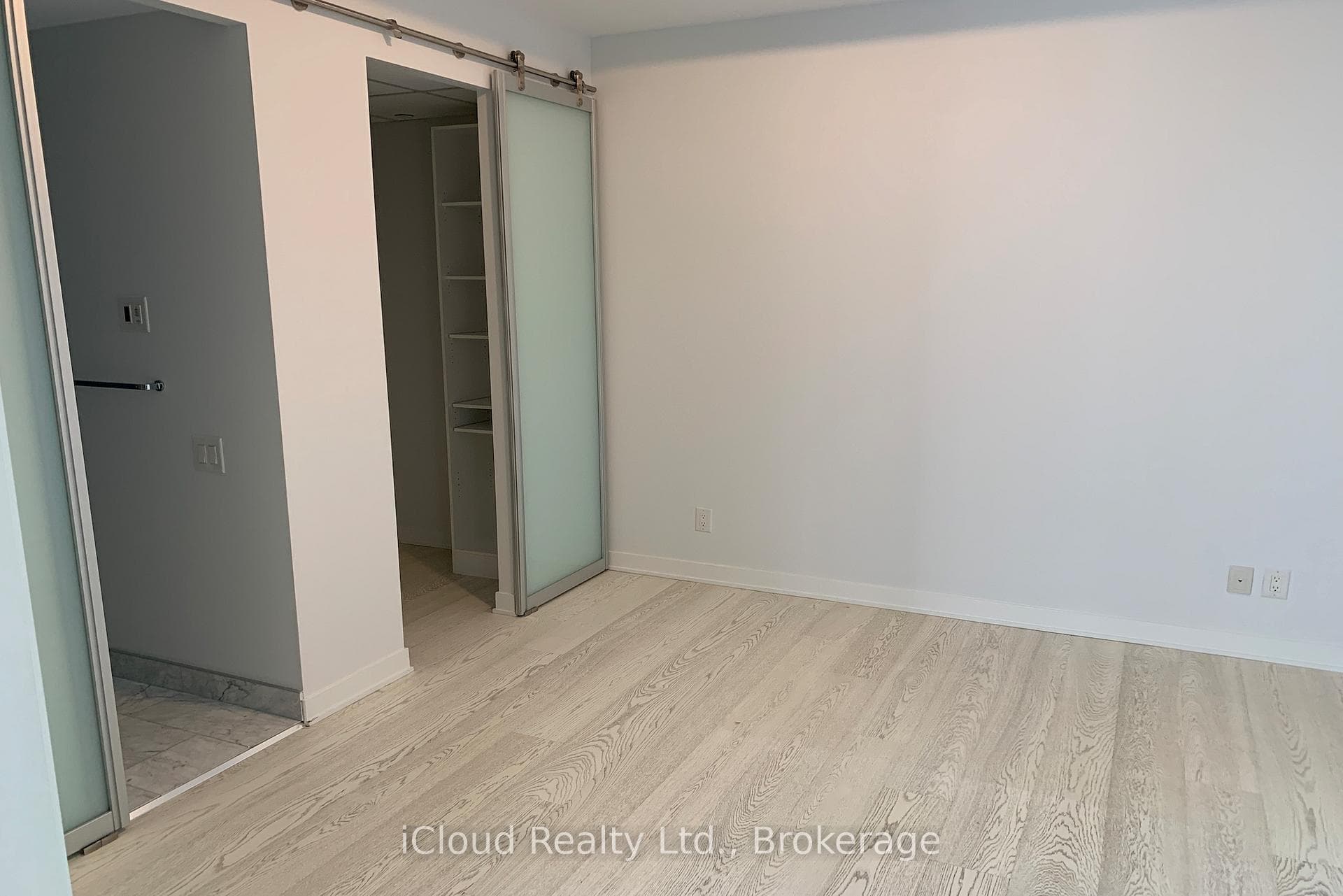 90 Park Lawn N/A Unit PH-3103 photo 30