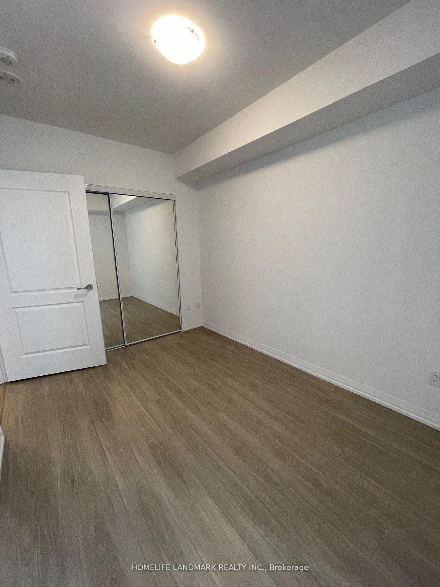 8 Widmer Street Unit 1002 photo 8