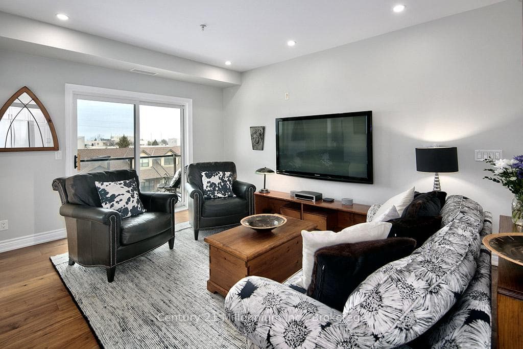 91 Raglan Street Unit 302 photo 20