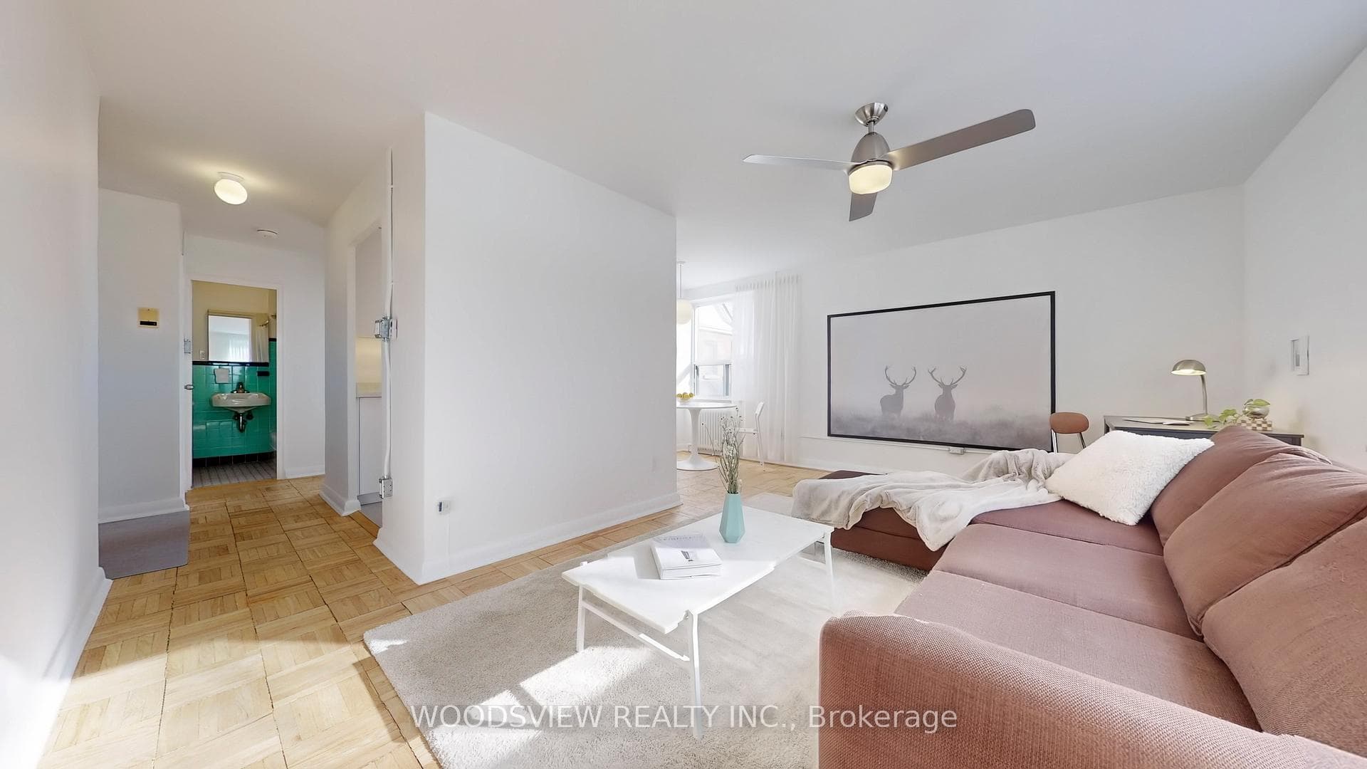 554 Harvie Avenue Unit 14 photo 6