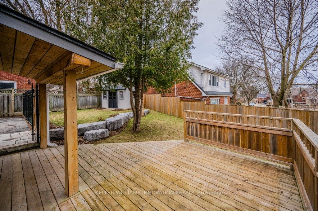 54 Guelph Street photo 29