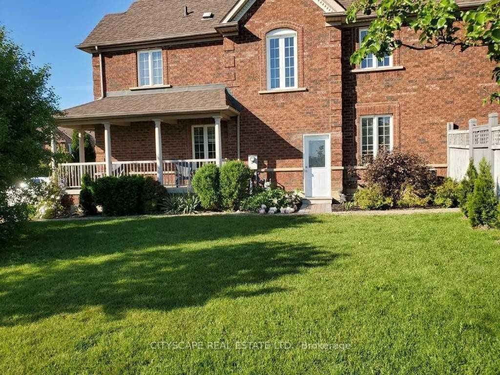 3441 Covent Crescent Unit Bsmt photo 1