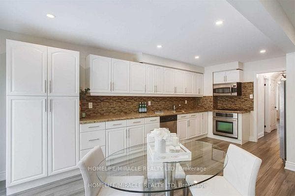 2889 Gulfstream Way photo 14
