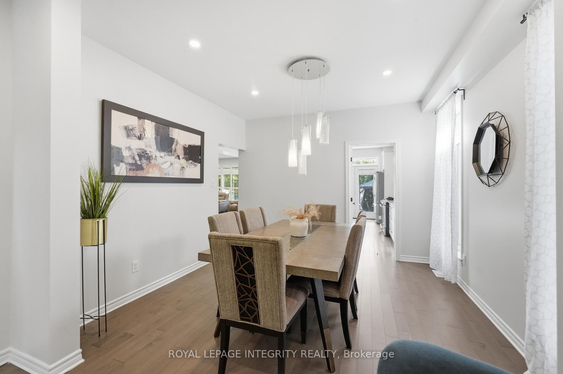 541 Bryce Place photo 11