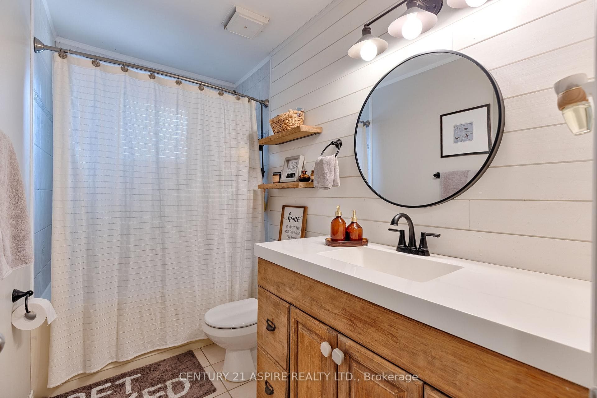 22 Harris Crescent photo 16