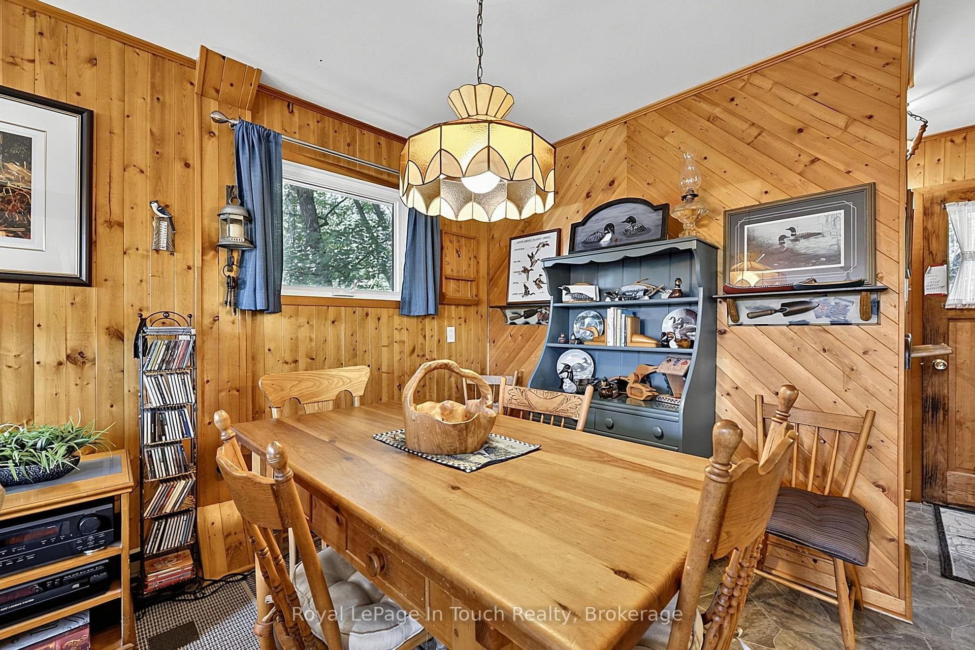 B207 Lot 26 Island photo 44