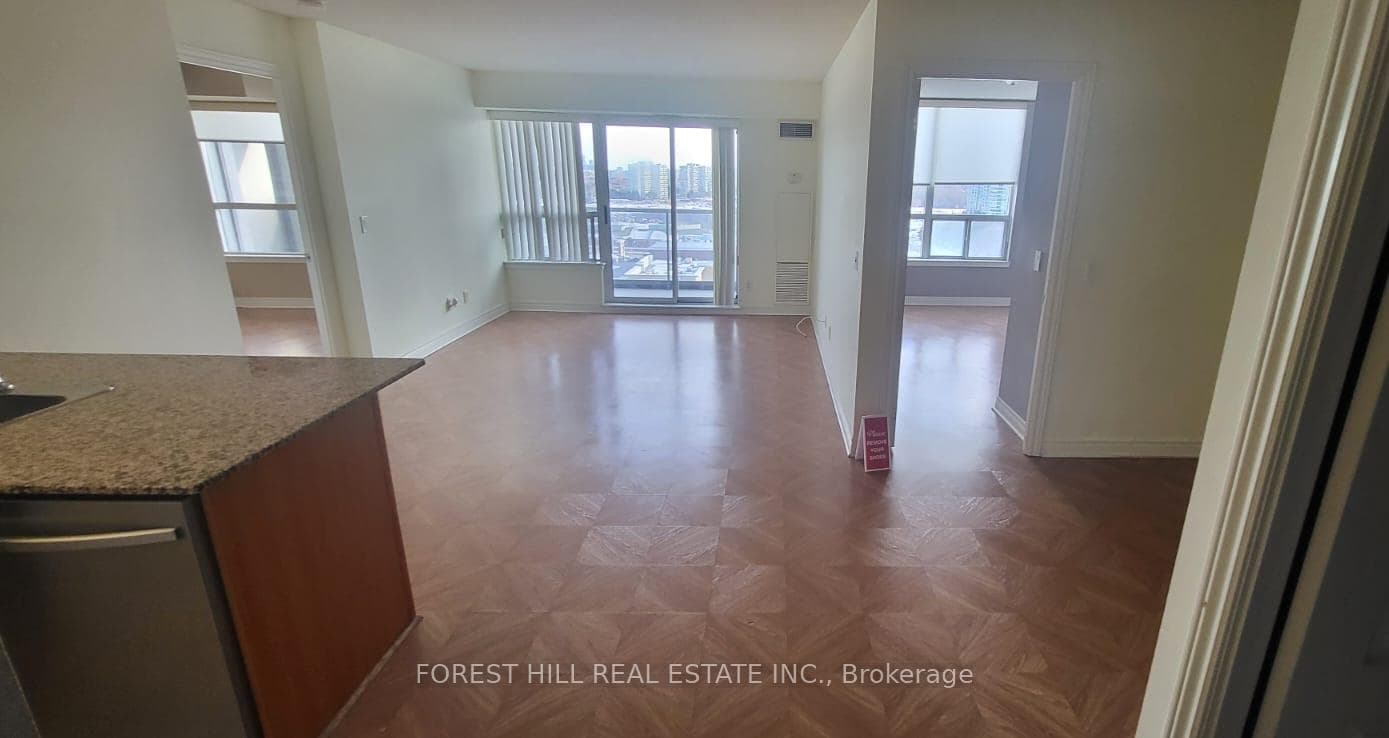 50 Disera Drive Unit 1216 photo 3