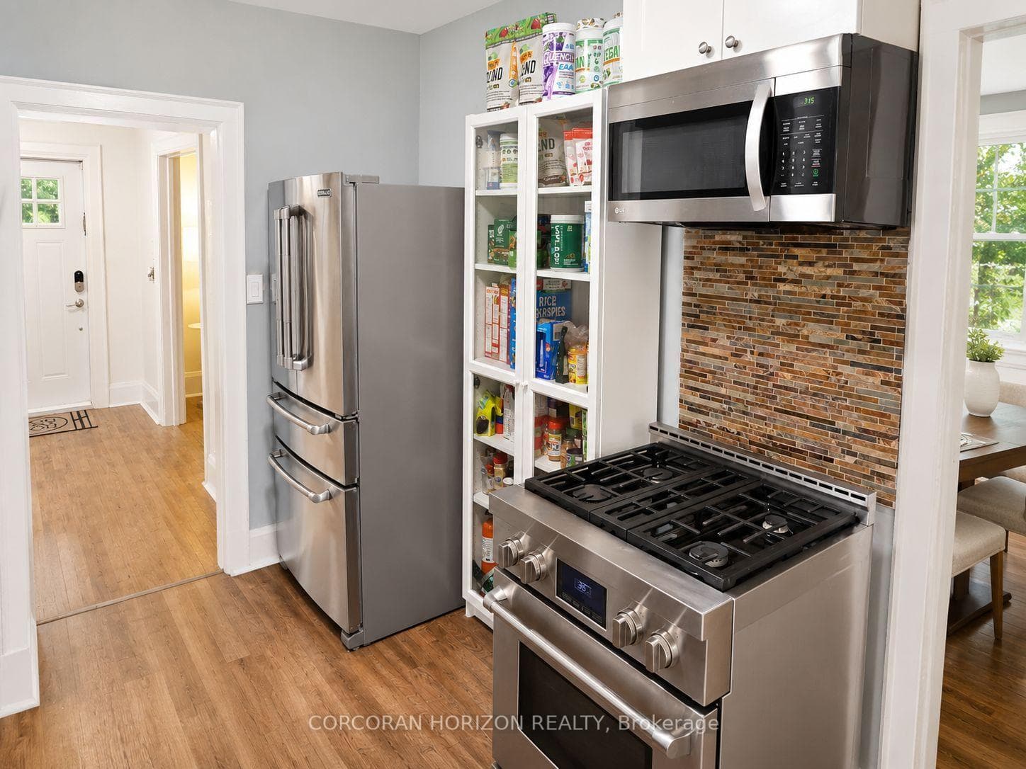 77 Montgomery Avenue photo 14