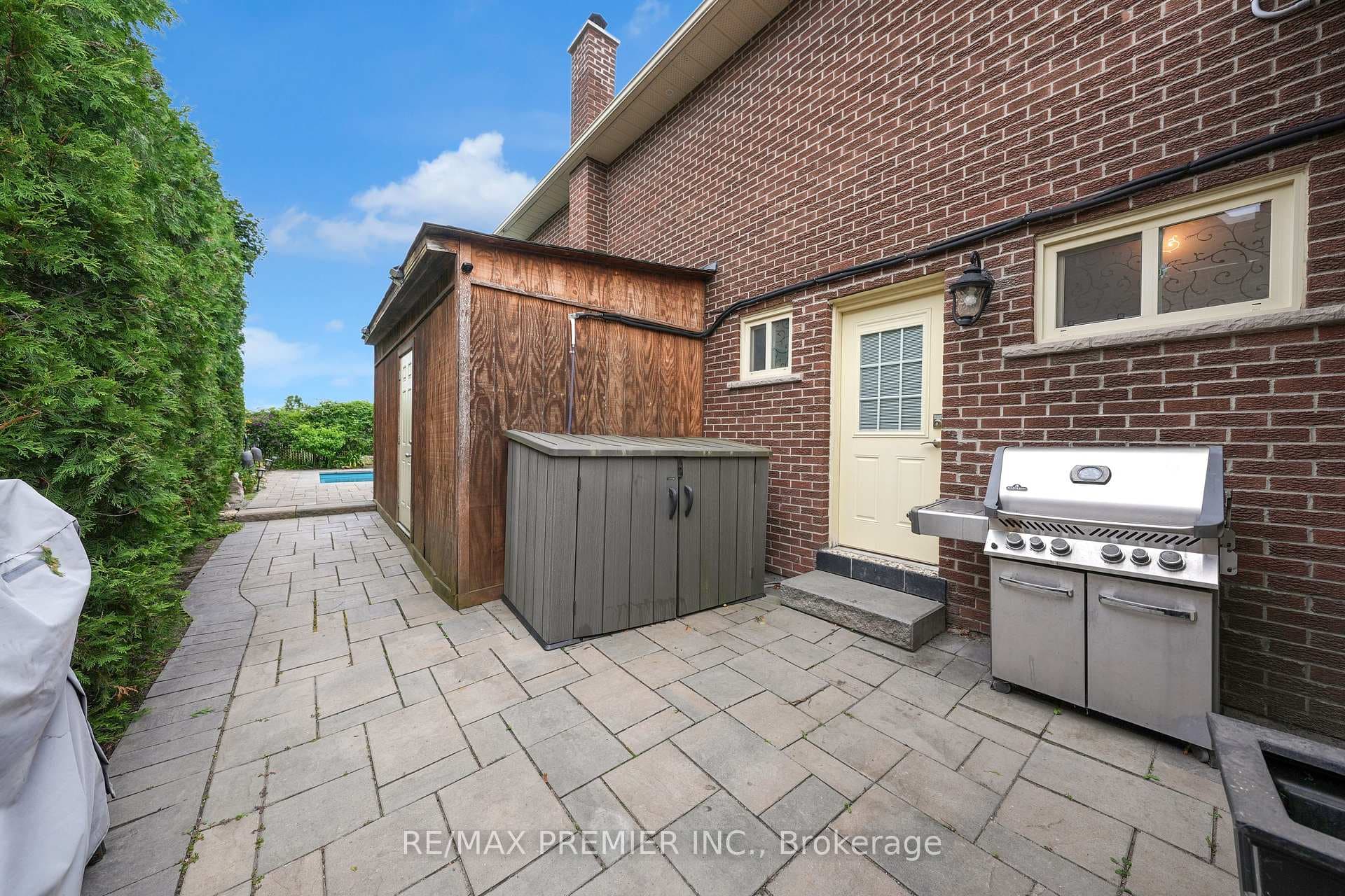 269 Primrose Lane photo 38