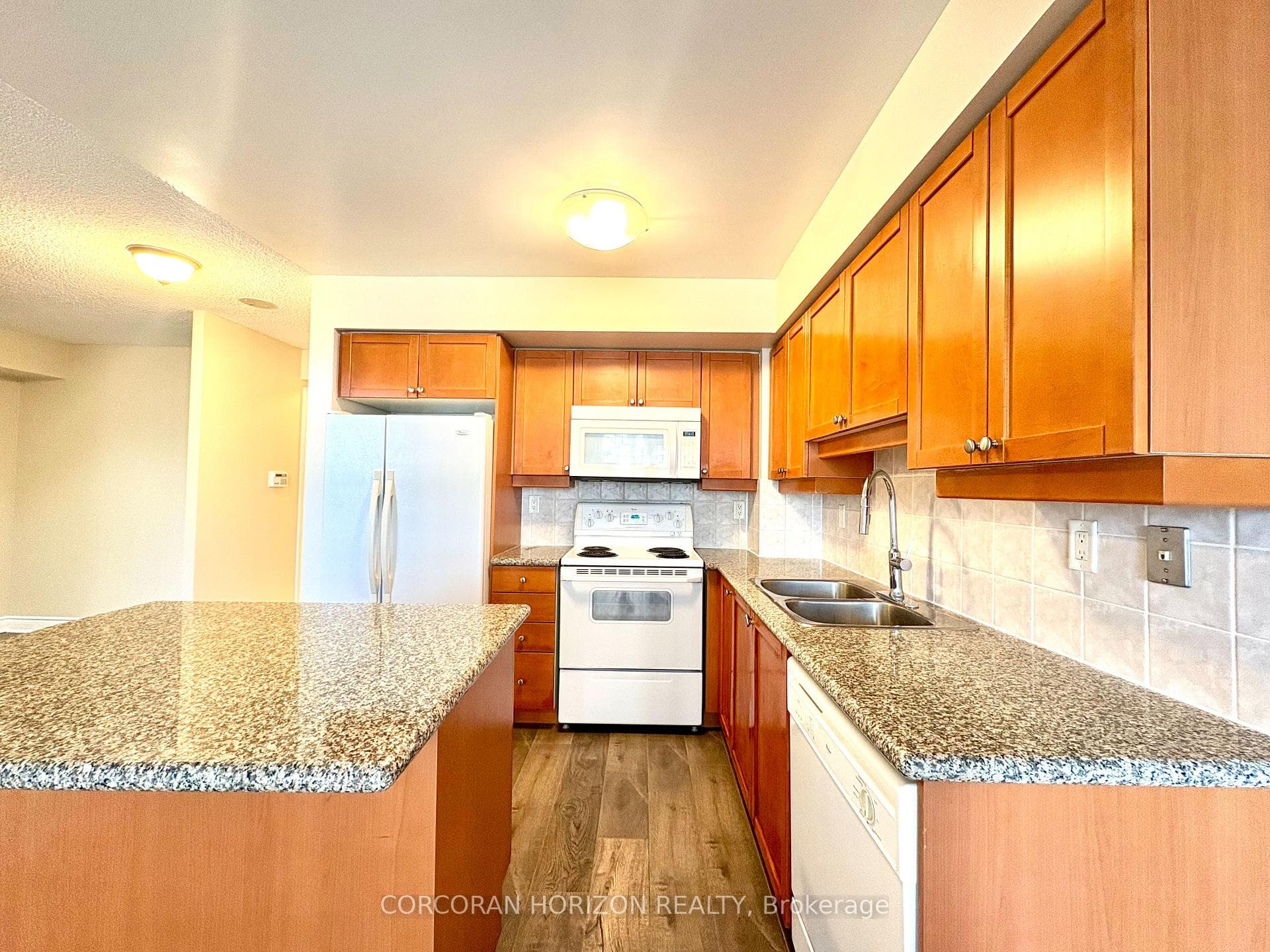 78 Harrison Garden Boulevard Unit 1006 photo 7