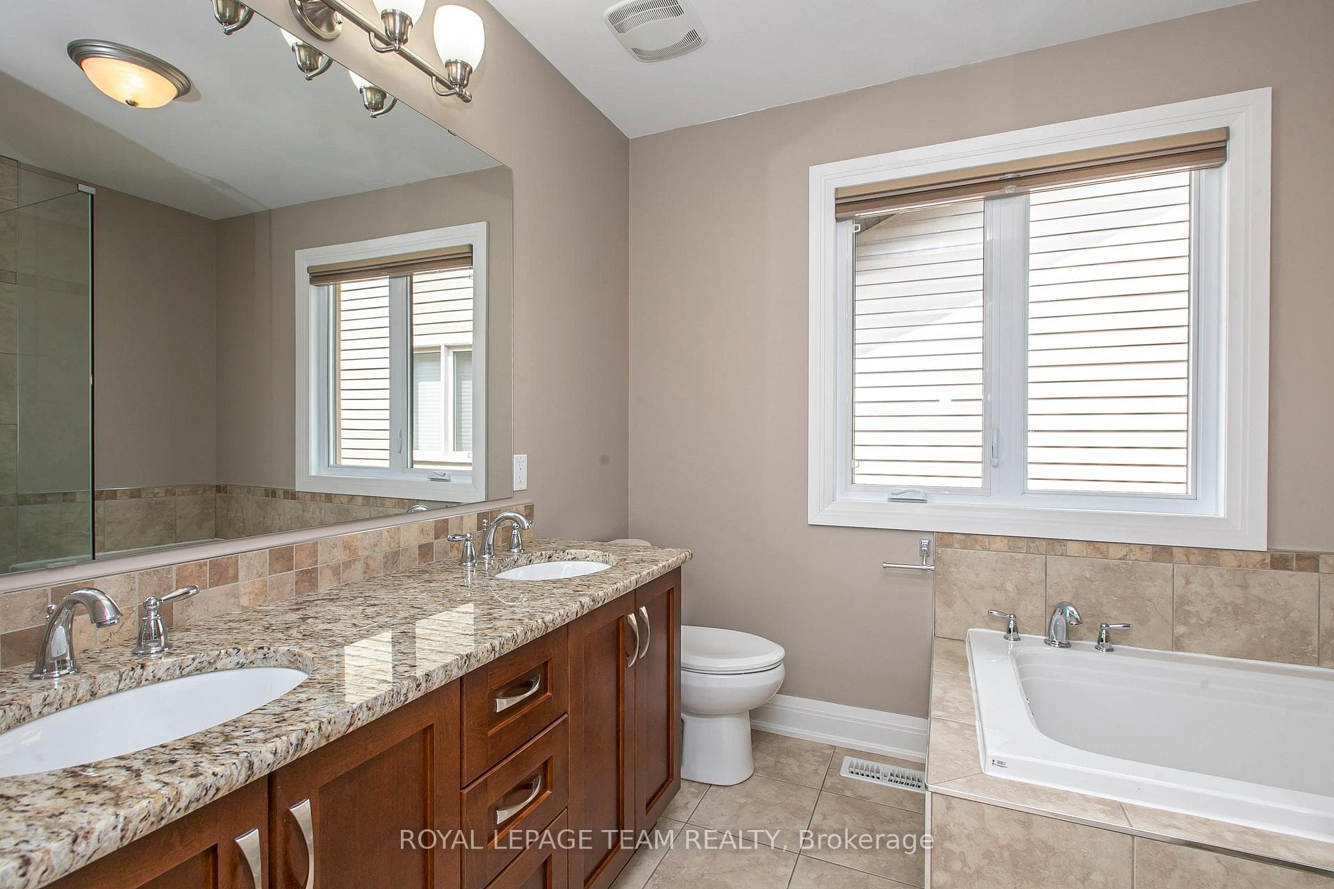 691 Edison Avenue photo 16