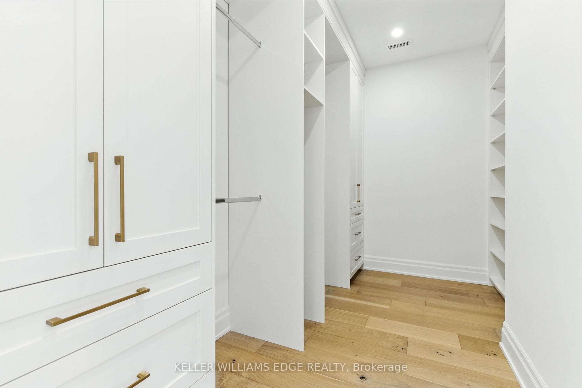 80 Barton Street photo 37