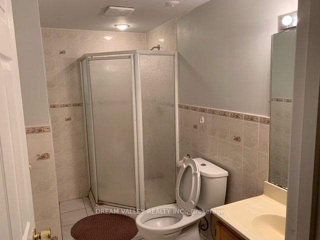 20 Glanvil Crescent photo 8