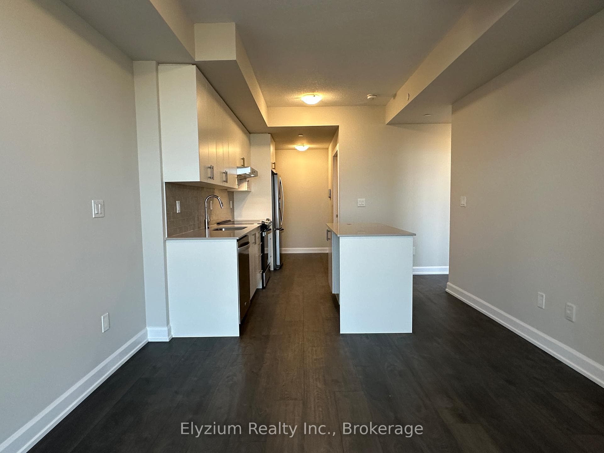 3220 William Coltson Avenue Unit 1809 photo 8