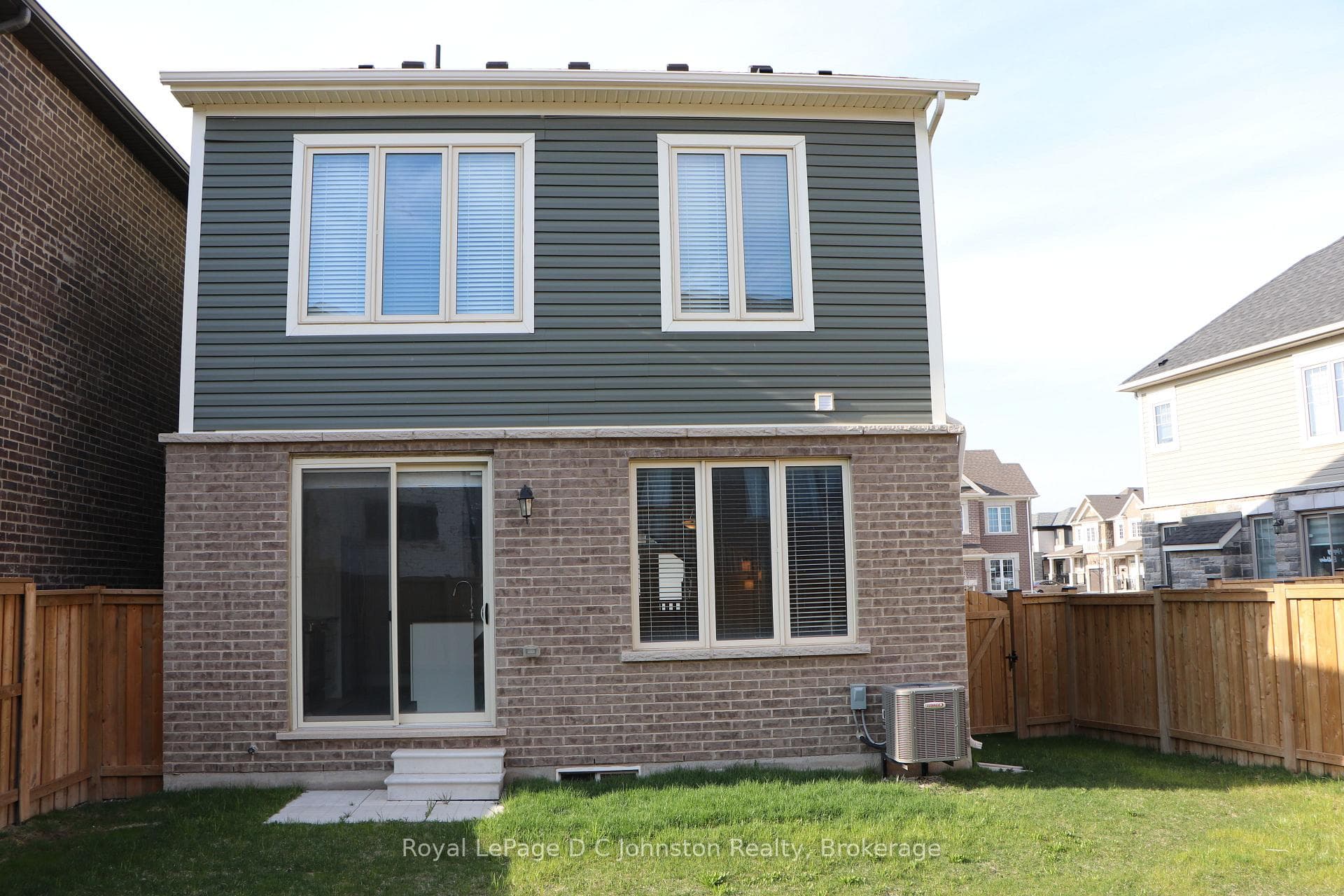 58 William Nador Street photo 15