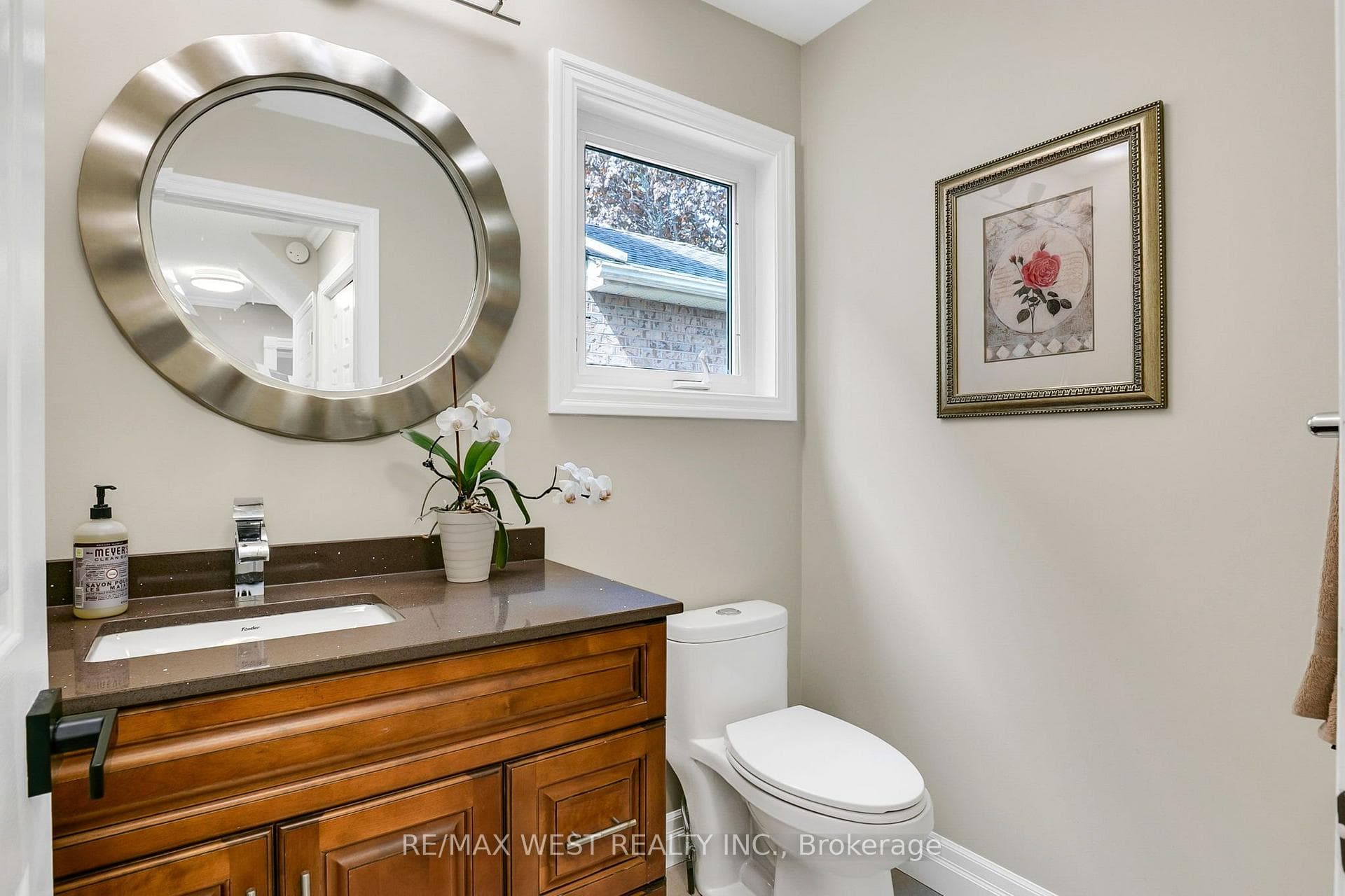 930 Maramis Court photo 21
