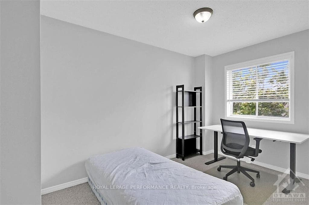 1563 FISHER Avenue Unit 1 photo 13
