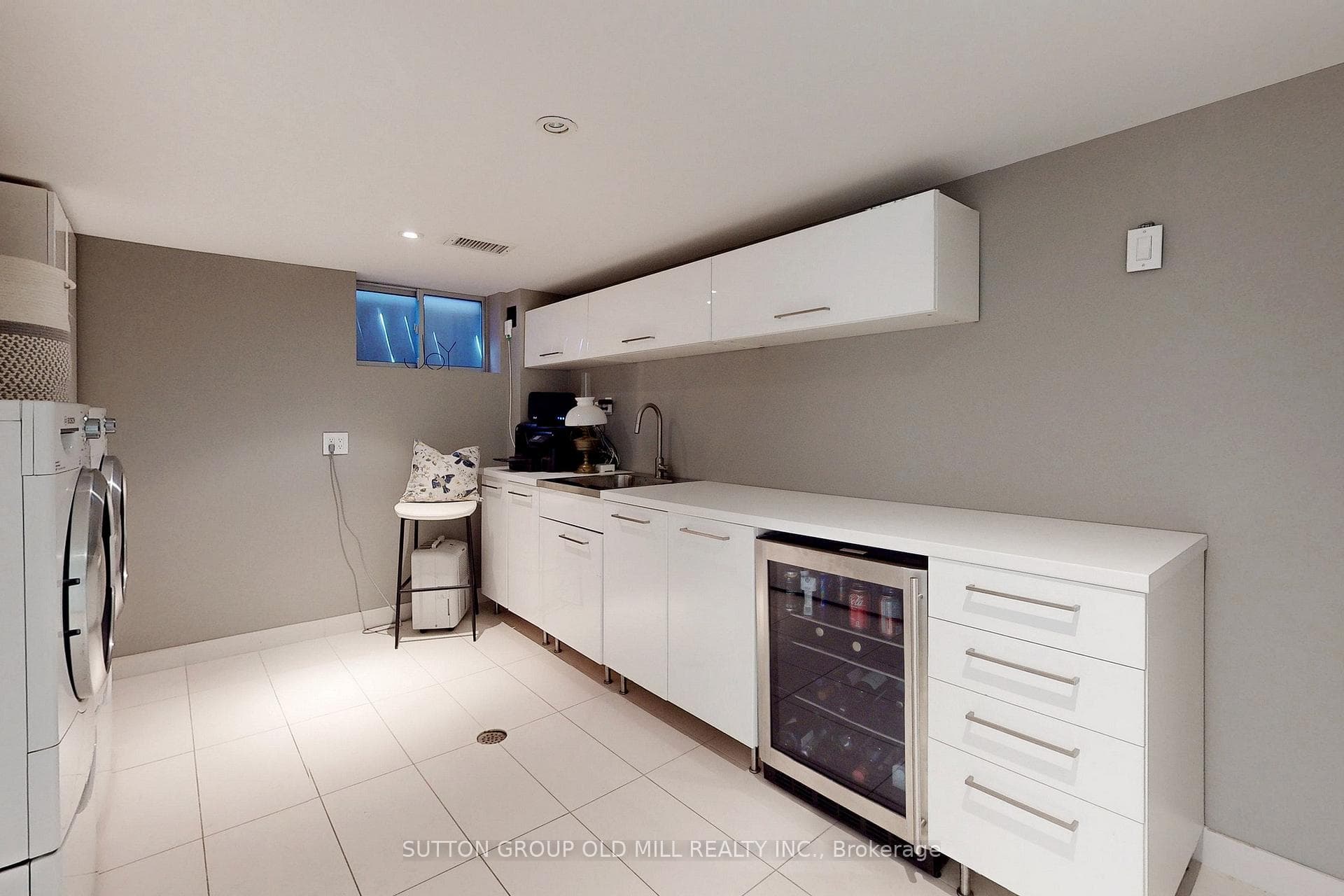 125 Saturn Road photo 28