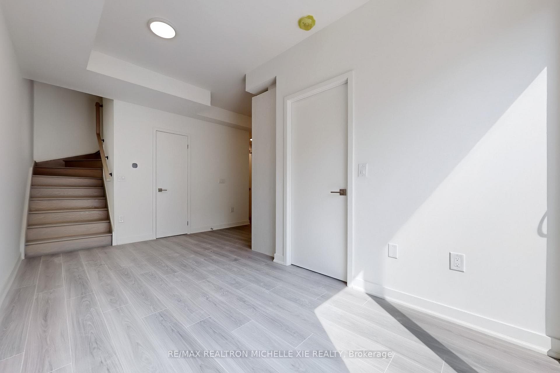 65 Curlew Drive Unit 209 photo 8