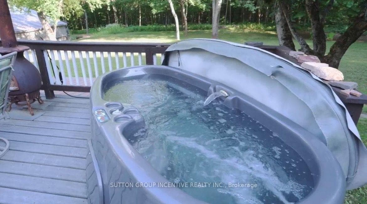 Hot tub and privacy